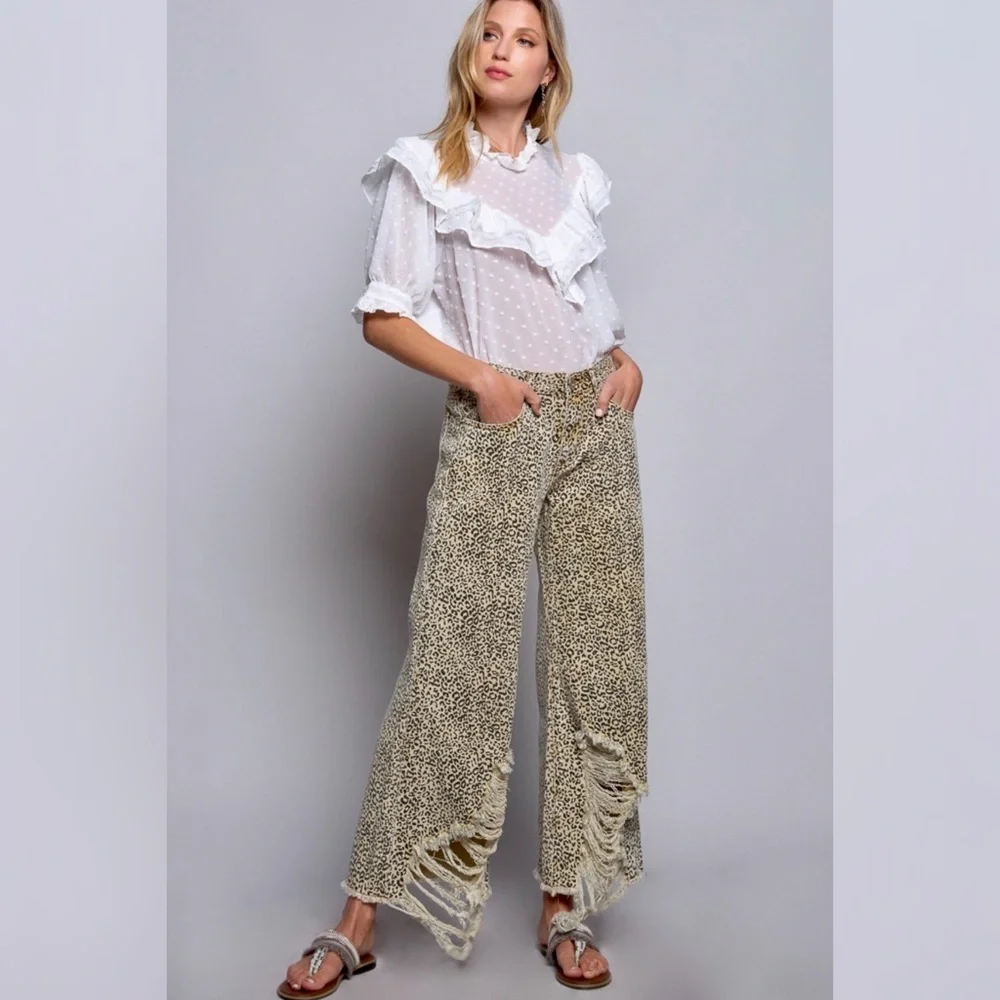 POL Swiss Dot Ruffle Mock Neck Blouse Half Sleeves Relaxed Fit - Picture 11 of 11